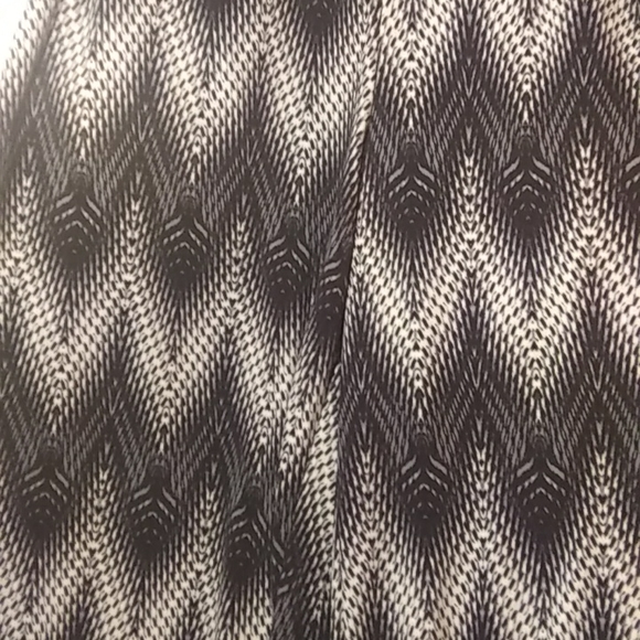 Pants - Picture 4 of 8